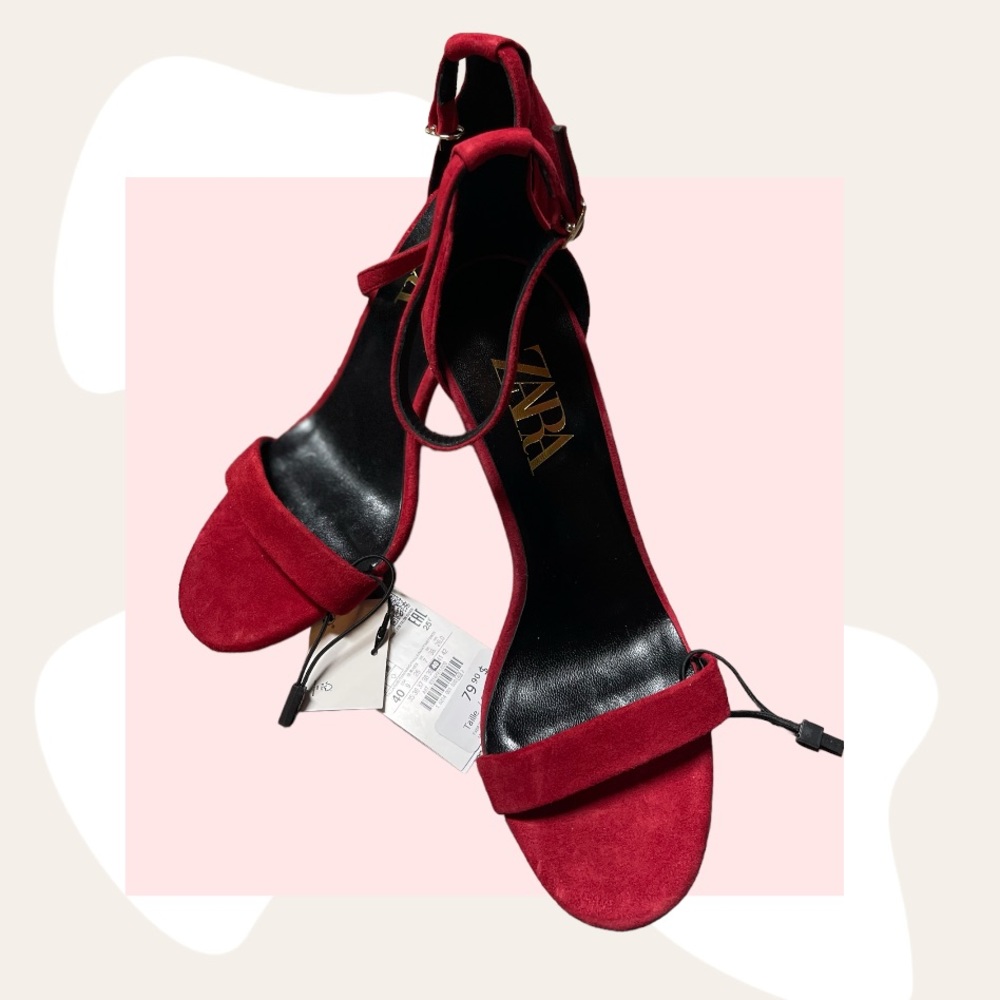 NWT Ref Suede heels ZARA